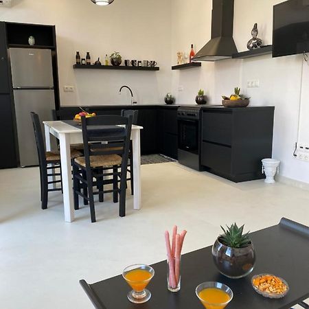 Artelie Apartment Kyparissia Exterior foto