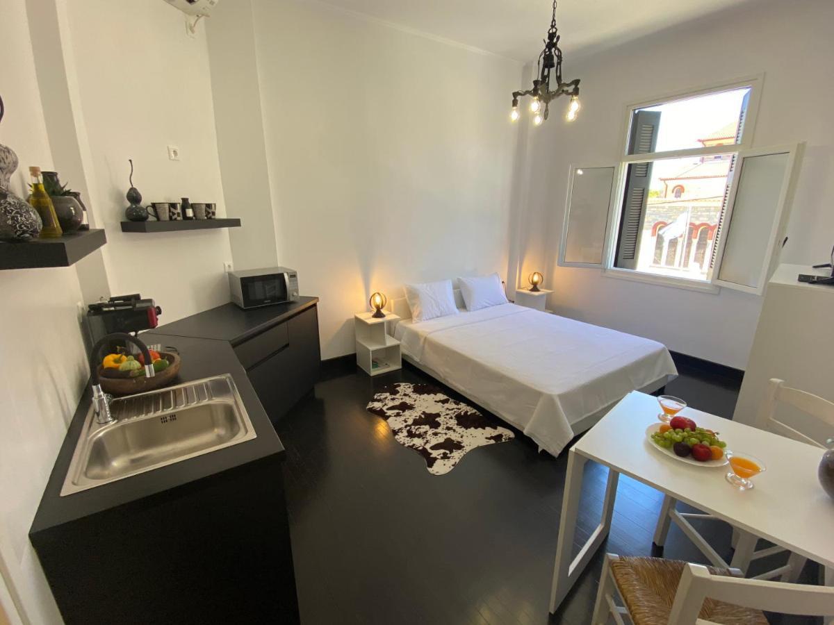 Artelie Apartment Kyparissia Exterior foto